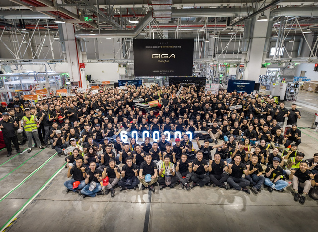Tesla's FSD China Rollout Faces New Uncertainty as China Disappears From Availability List