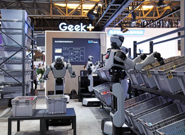 AI Computing Power Boom Rippling up Industrial Chain