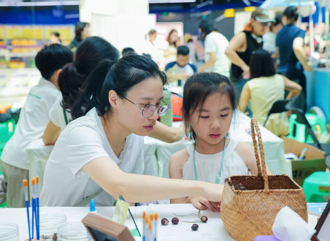 Chongqing Teens Reimagine Urban Wildlife in Cross-Pacific Innovation Contest