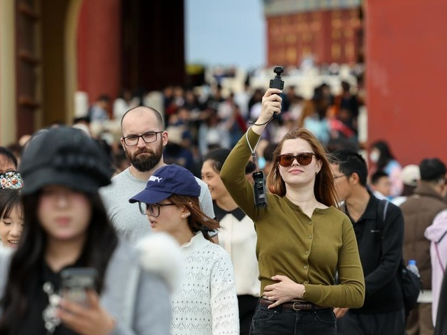 Chongqing Observer | "Chinamaxxing" Goes Global: Three Lessons for Chongqing's Tourism Strategy