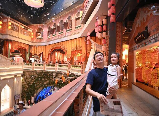 From Barbecue to Immersive Theater, Diverse Consumption Scenarios Bring New Vitality to China's Consumer Market