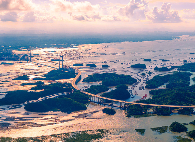 Economic Watch: Pinglu Canal Boosts China-Asean Connectivity, Win-Win Cooperation