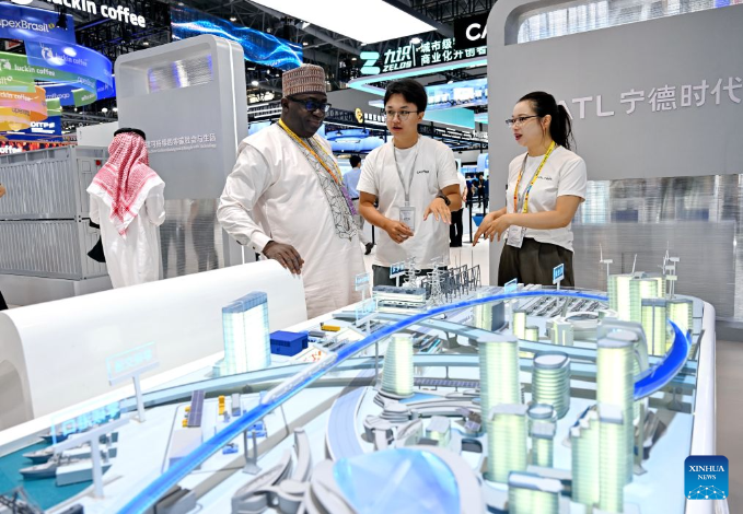 26th China Int'l Fair for Investment and Trade Kicks off in Xiamen, China's Fujian