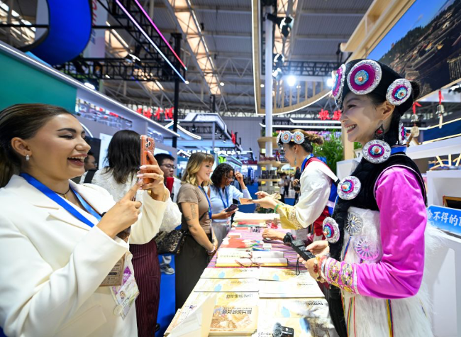 China's Service Trade Posts Steady Expansion, as Travel, Transport Lead Export Growth