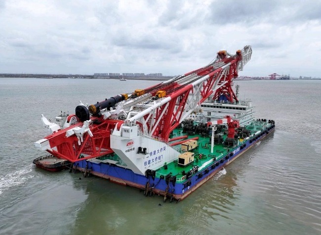 China-Developed Pile-Driving Vessel Heads to Brazil for Landmark Bridge Project