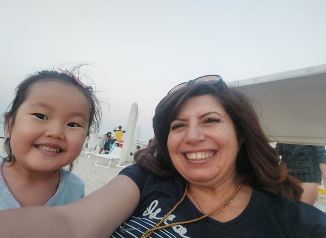 She Chased a Dream in China—and Found a Husband