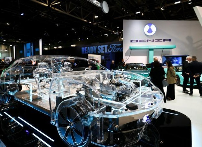 Paris Motor Show Kicks Off with Record Number of Chinese Brands