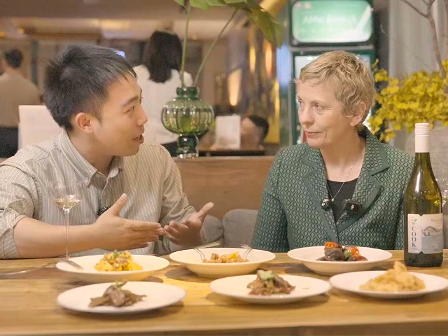 Chongqing Kitchen Diplomacy: Australian Flavors Meet Mountain City Spice